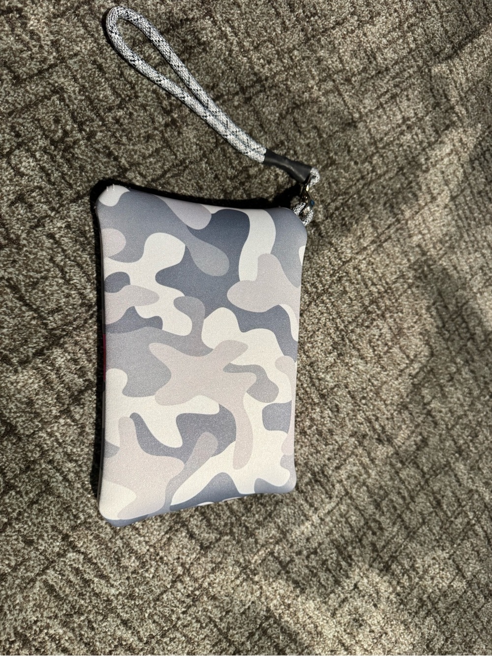 HAUTE SHORE Gray Camo Tote with Pink & Red Center Stripes with matching wristlet - Picture 4 of 6
